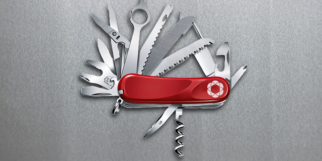 Swiss army knife with Funka Max logo